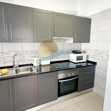 Oura Areiasol By Sunny Deluxe Apartment *