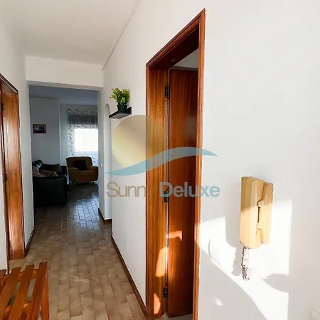 Oura Areiasol By Sunny Deluxe Apartment *