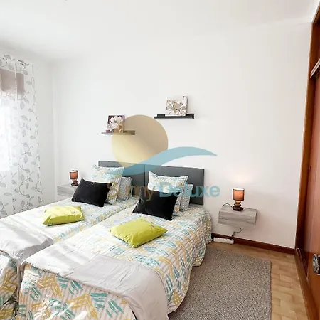 Oura Areiasol By Sunny Deluxe Apartment