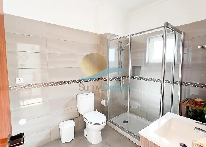 Oura Areiasol By Sunny Deluxe Apartman *